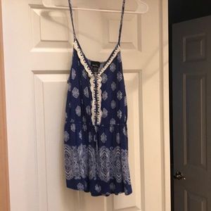 Rue 21 blue paisley tank